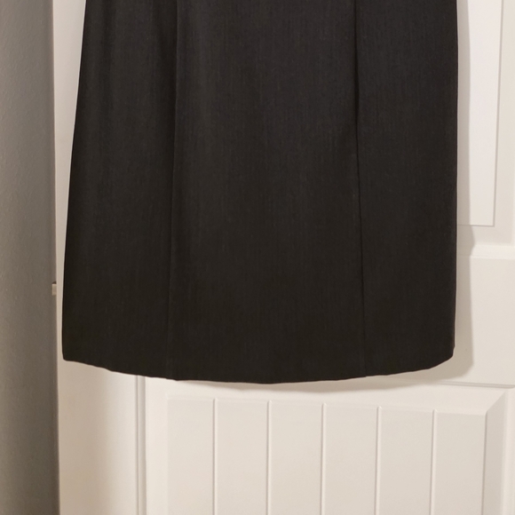 Madison Leigh Black Pleated Mini Dress Cap Sleeves Bow Detail At Neckline - Picture 4 of 5